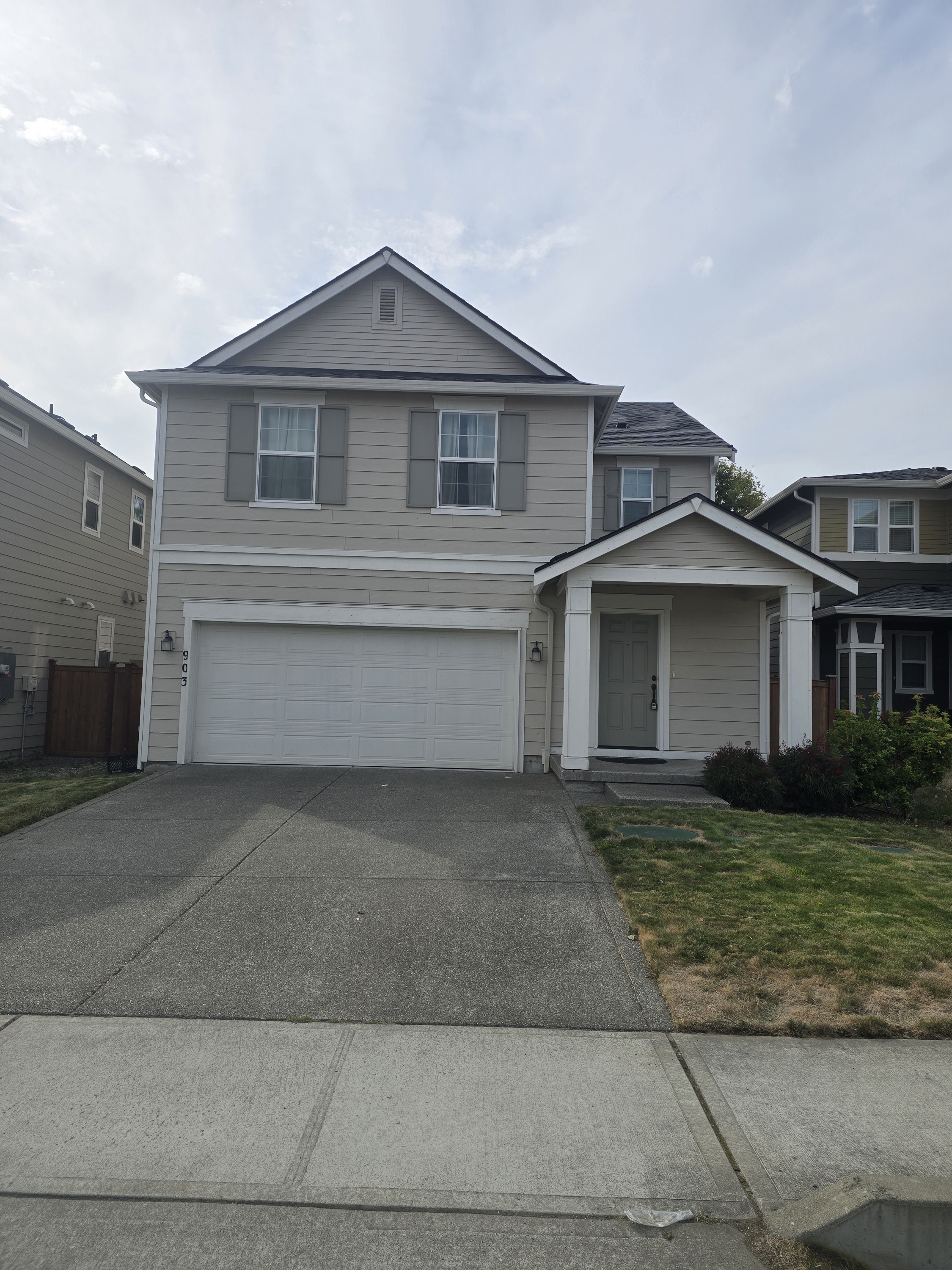 903 Vine Maple Drive Southeast